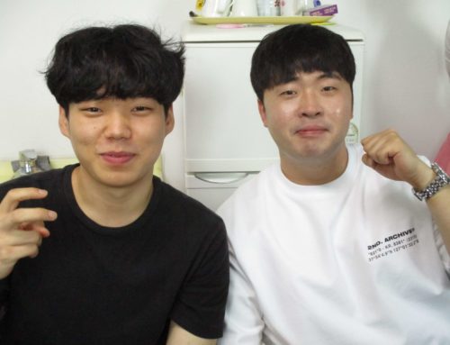 2020년 7월 19일 등록한 이현수형제(좌), 김민우형제(우)입니다. 사랑과 섬김으로 함께해 주세요^^